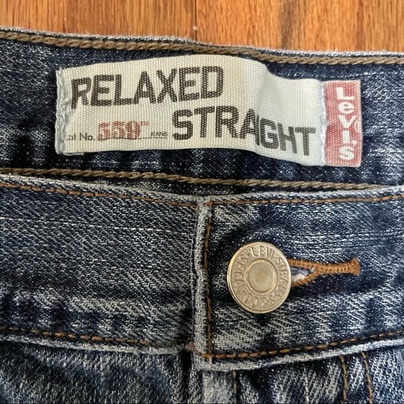 Levi’s Men 559 38 x 32 Blue Jeans Relaxed Straight Distressed Whiskers - Picture 13 of 15